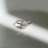 Malmin Korupaja, Vintage, Eleni-laboratoriotimanttisormus 0,70ct, valkokulta