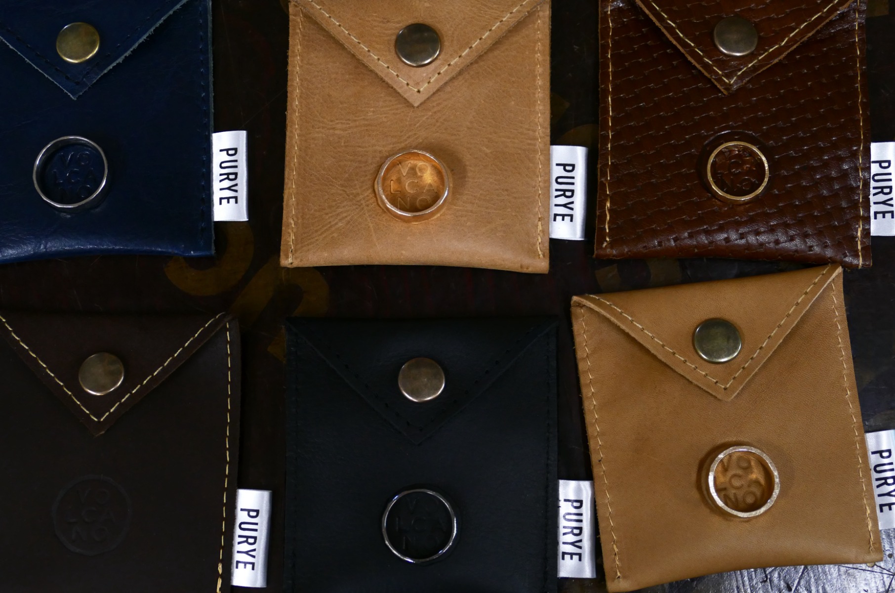 Volcanon kierrätysnahkaiset pakkaukset valmistaa PURYE.